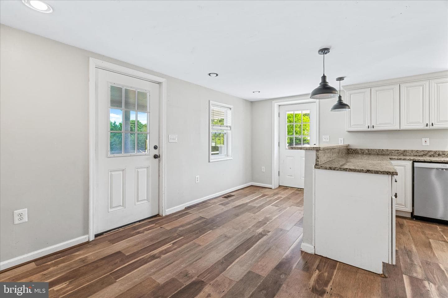20219 Locust Grove Road photo 11