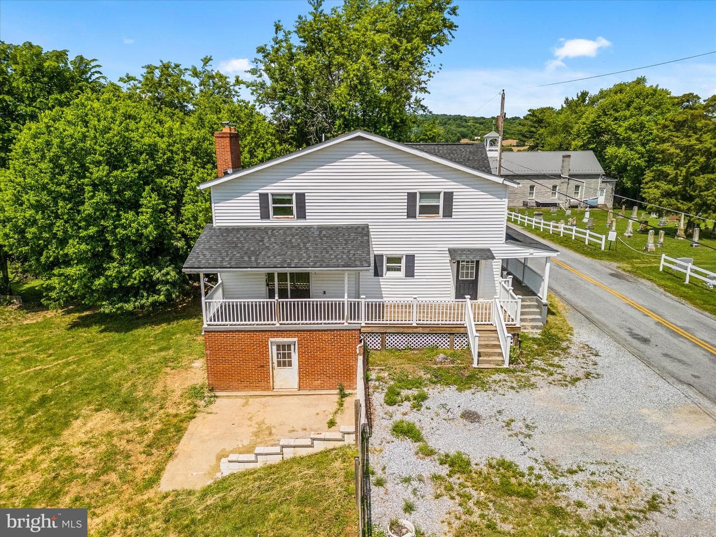 20219 Locust Grove Road photo 4