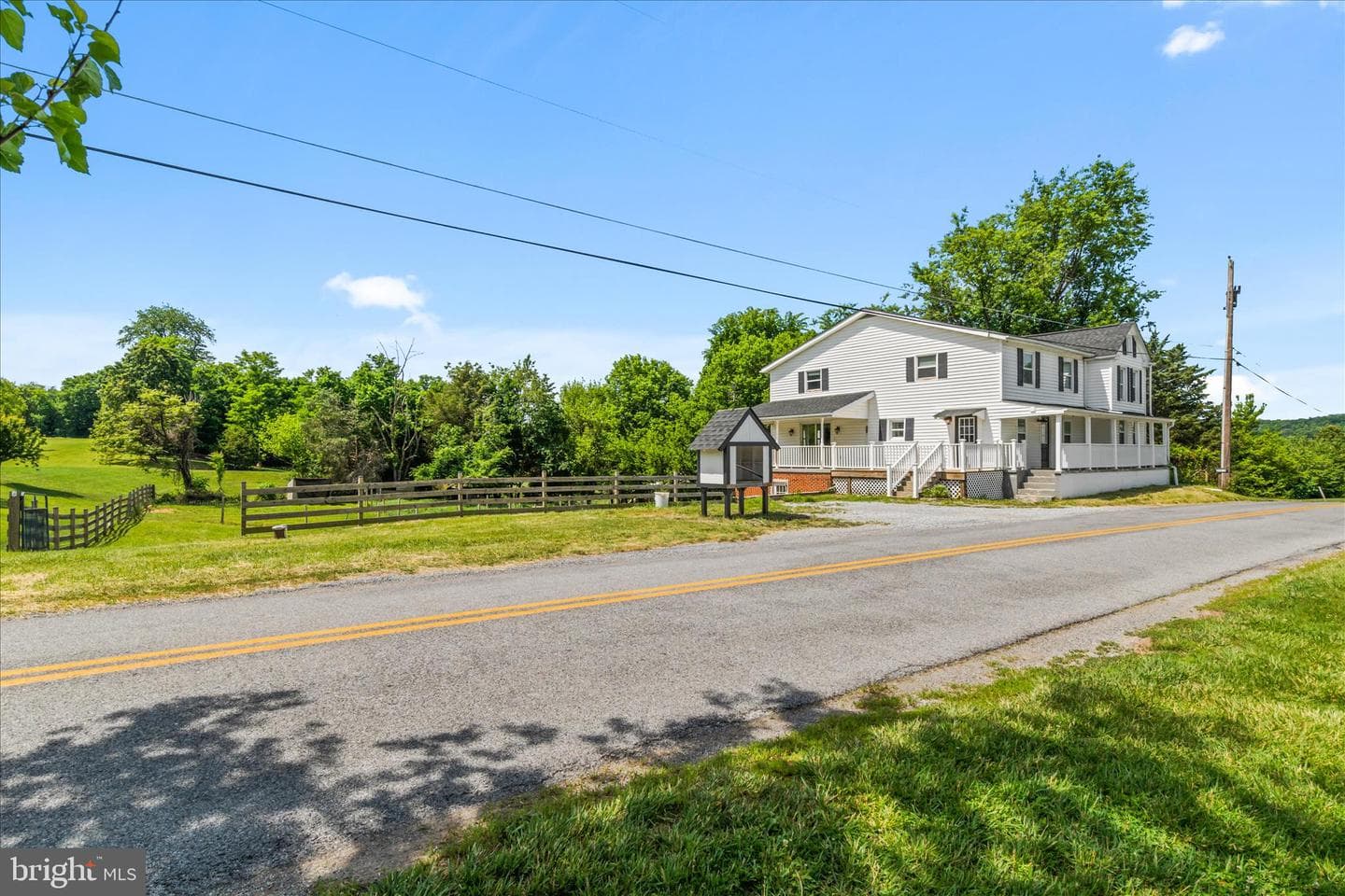 20219 Locust Grove Road photo 6