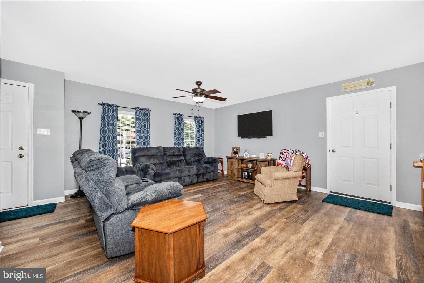 109 Rebeccas Court photo 5