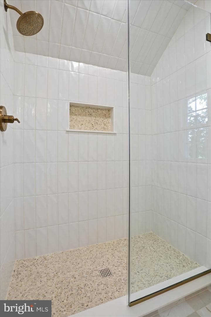 8805 Reichard Road photo 27