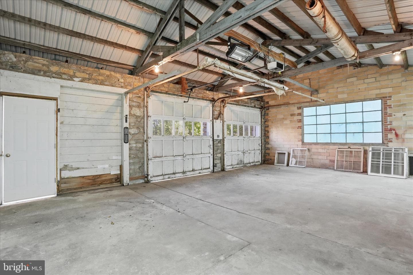 8805 Reichard Road photo 58