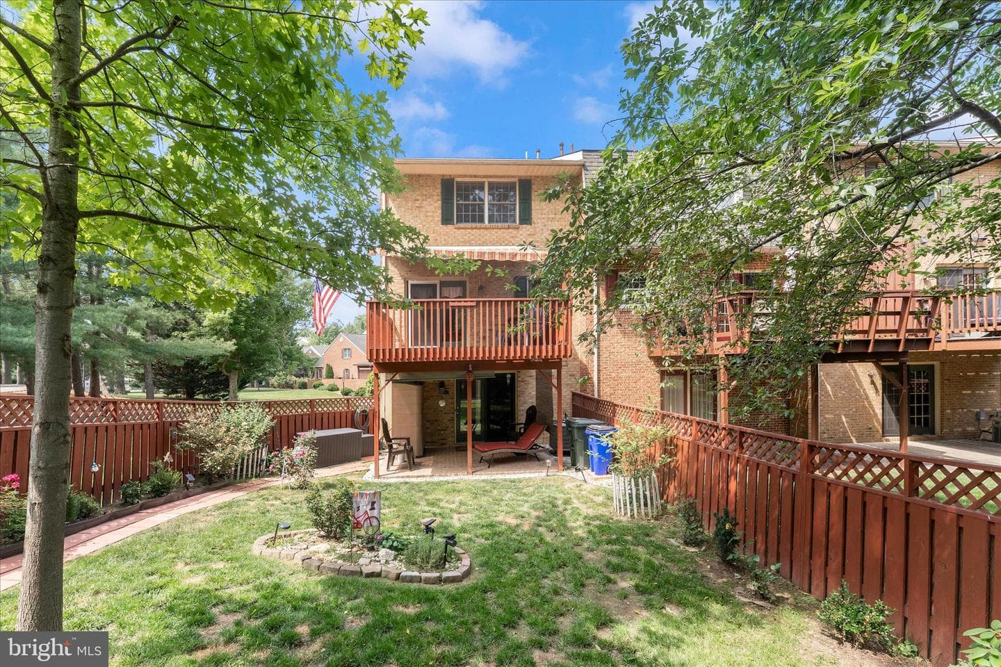 1265 Fairchild Avenue photo 41