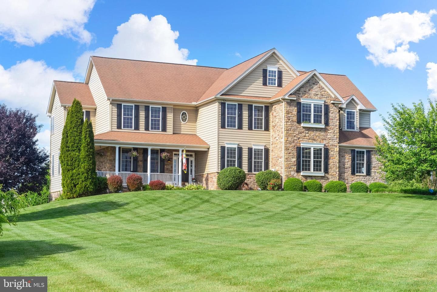 20107 W Stone Court photo 118
