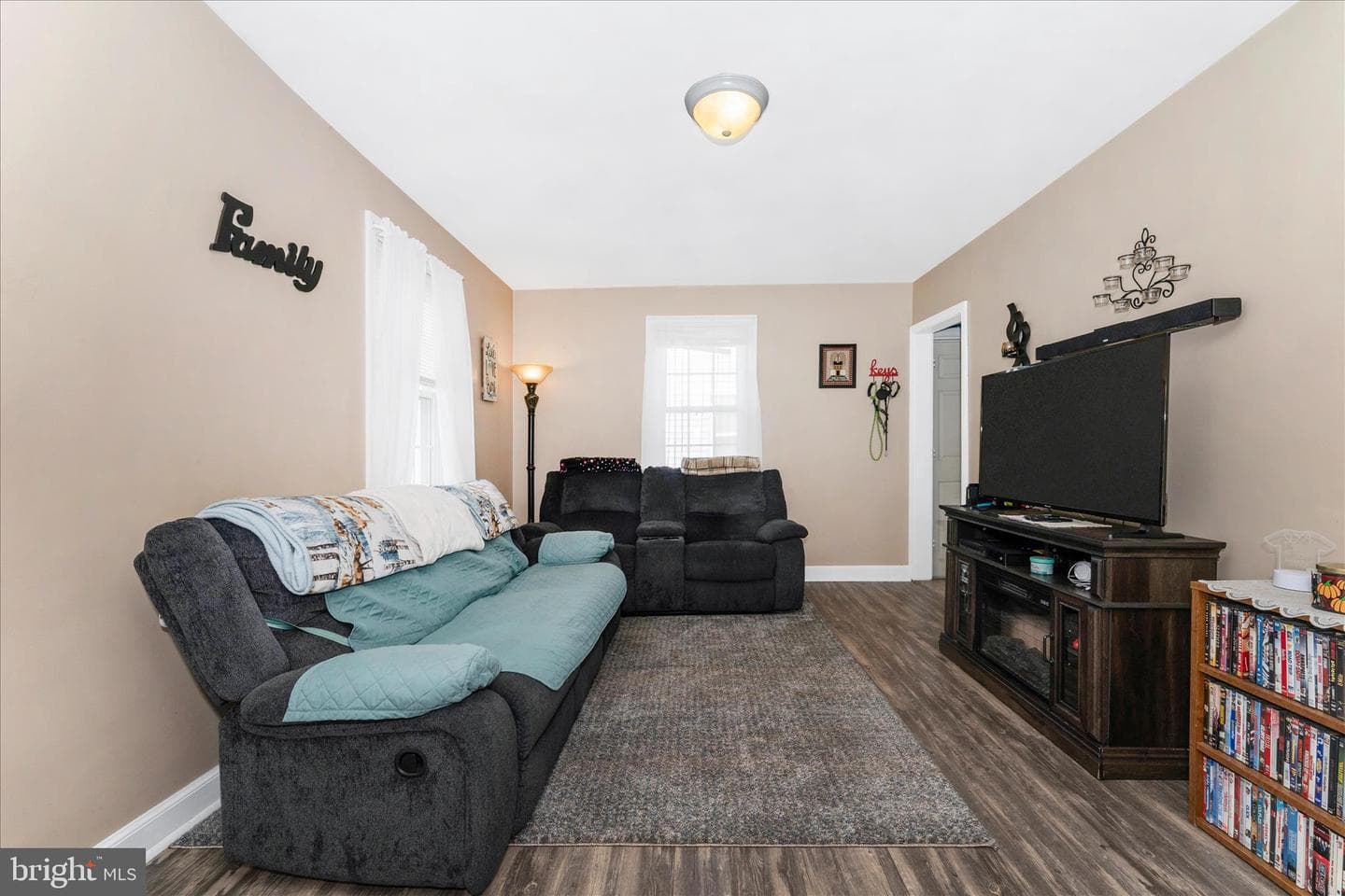1052 Fairview Road photo 8