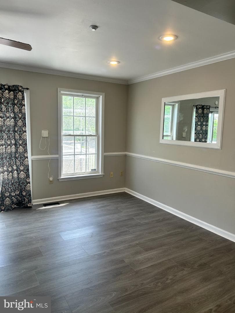 923 Mercer Drive photo 2