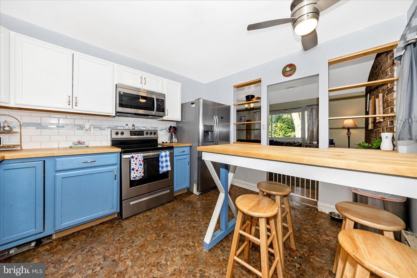 202 Bethlehem Court photo 10