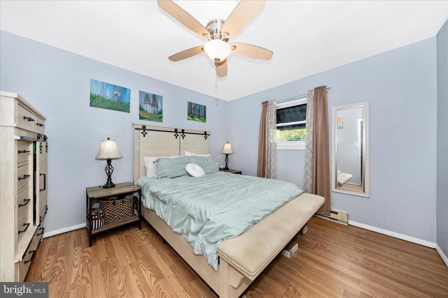 202 Bethlehem Court photo 13