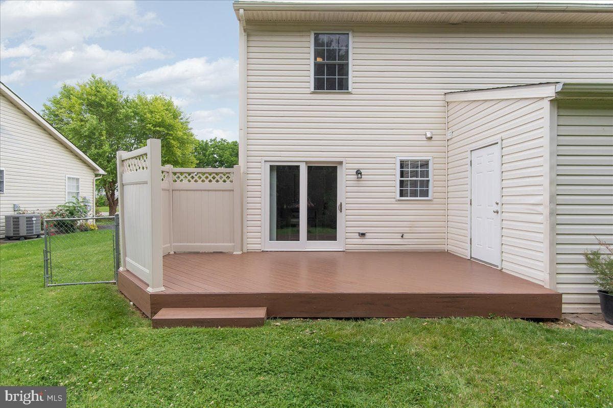 18024 Edith Avenue photo 20