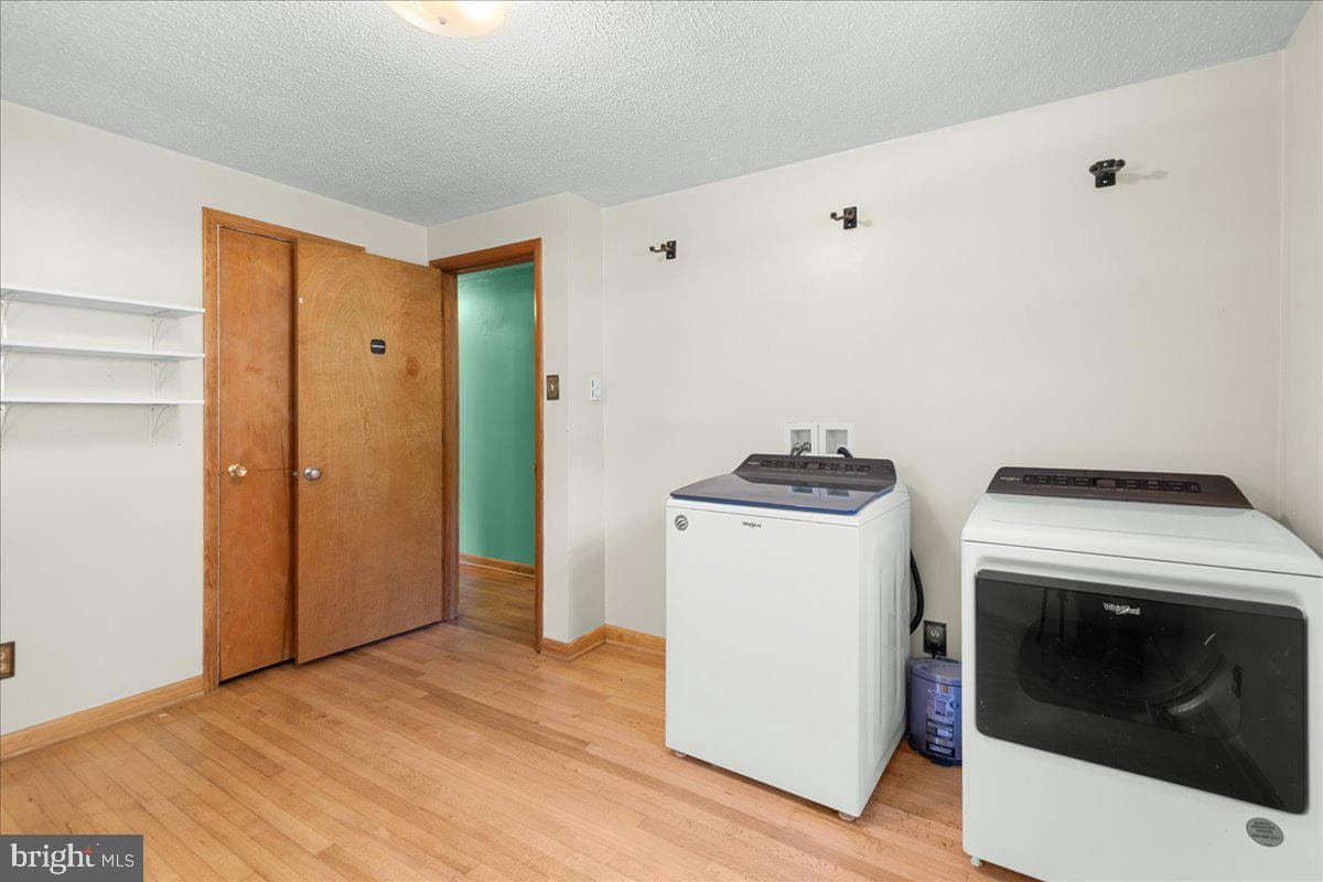 13816 White Oak Ridge photo 16