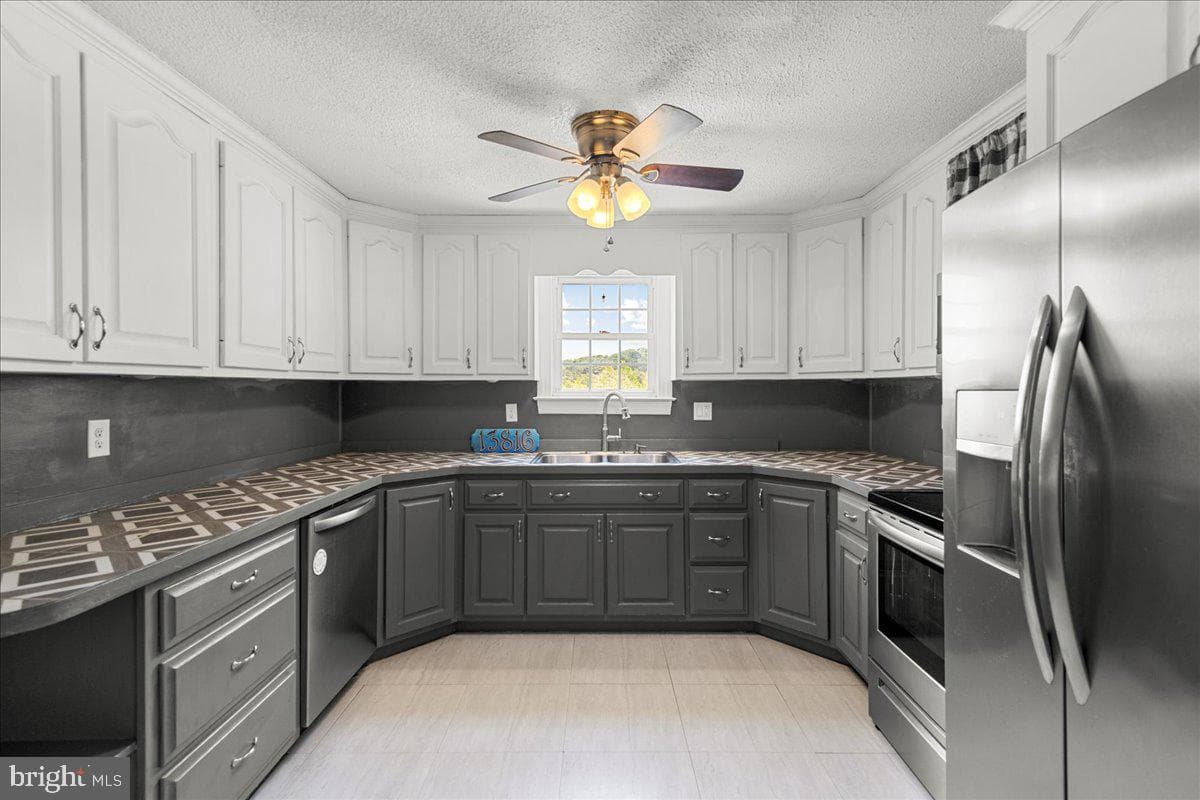 13816 White Oak Ridge photo 8