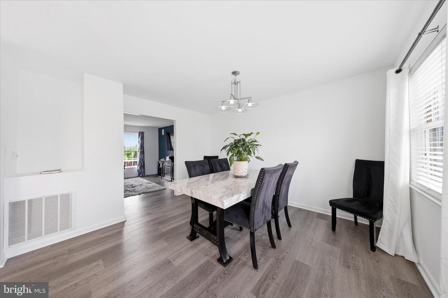 121 Bachtell Circle photo 10