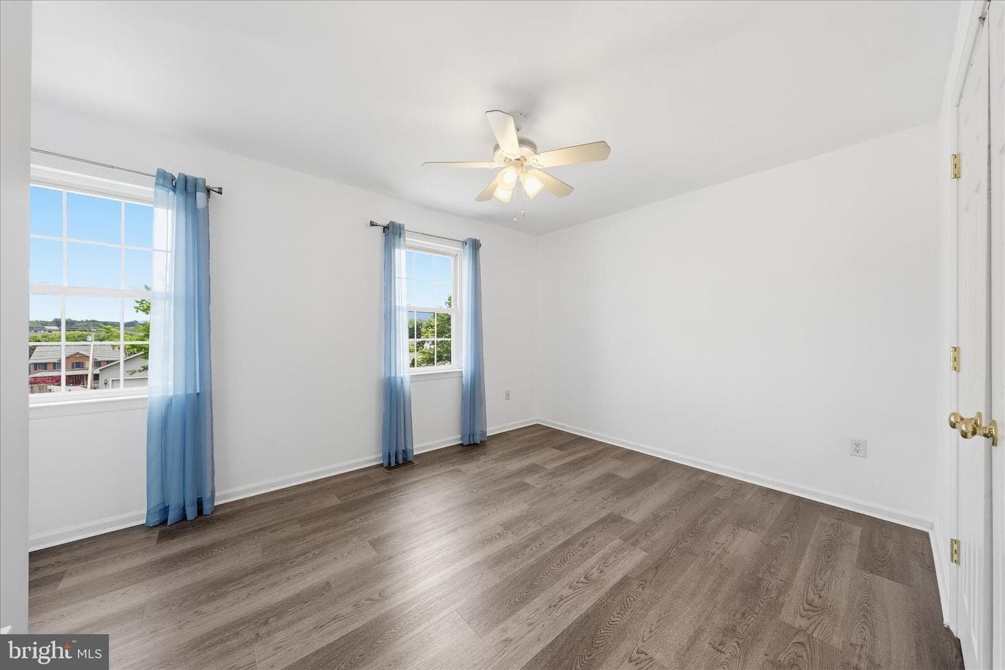 121 Bachtell Circle photo 28