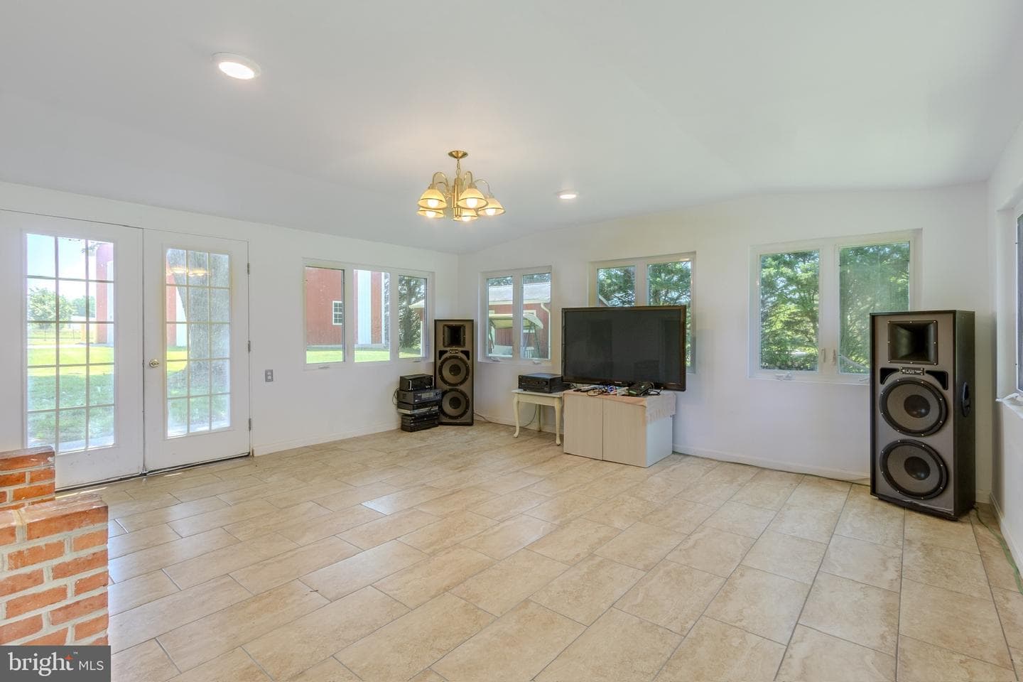 8418 Mapleville Road photo 37