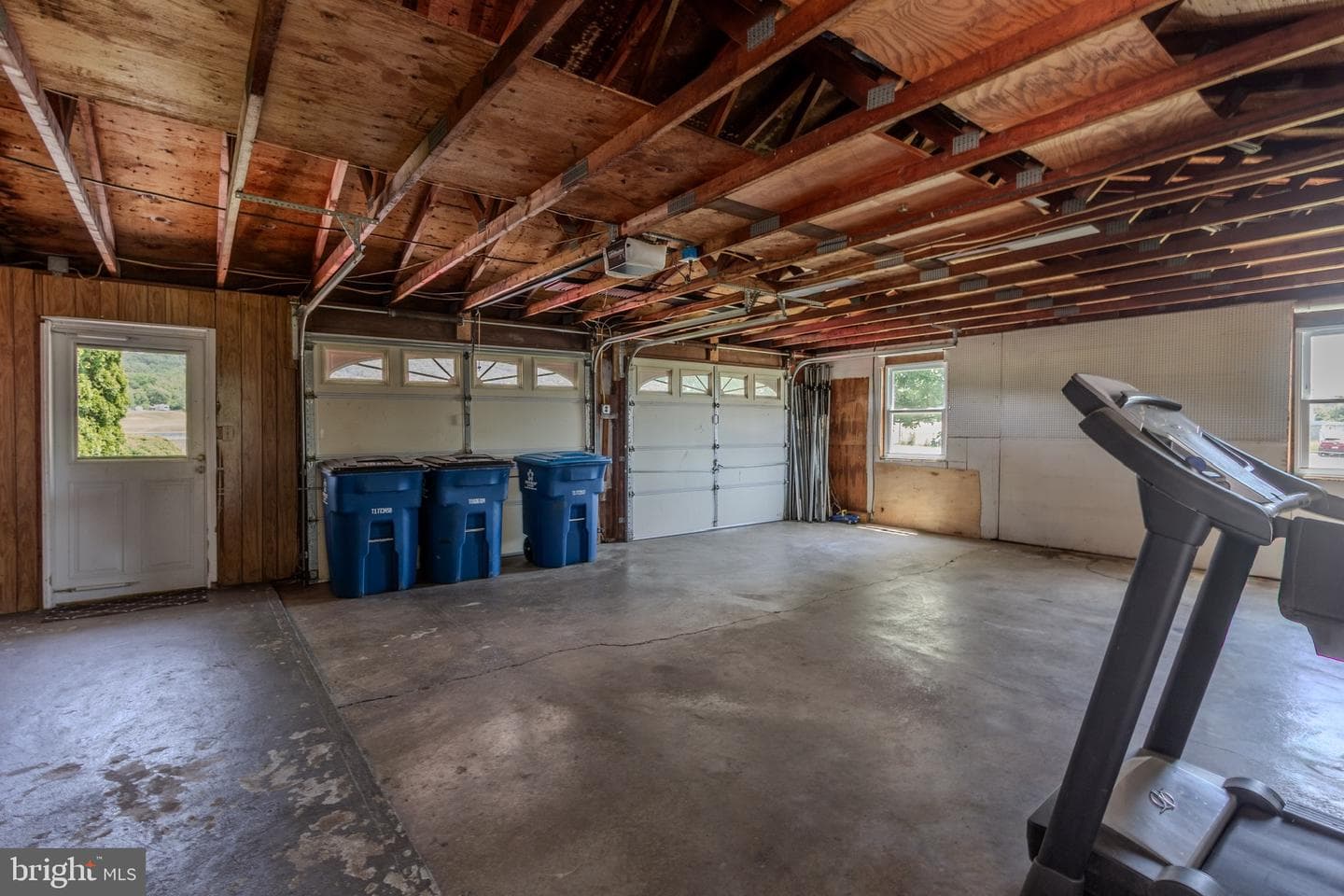 8418 Mapleville Road photo 8