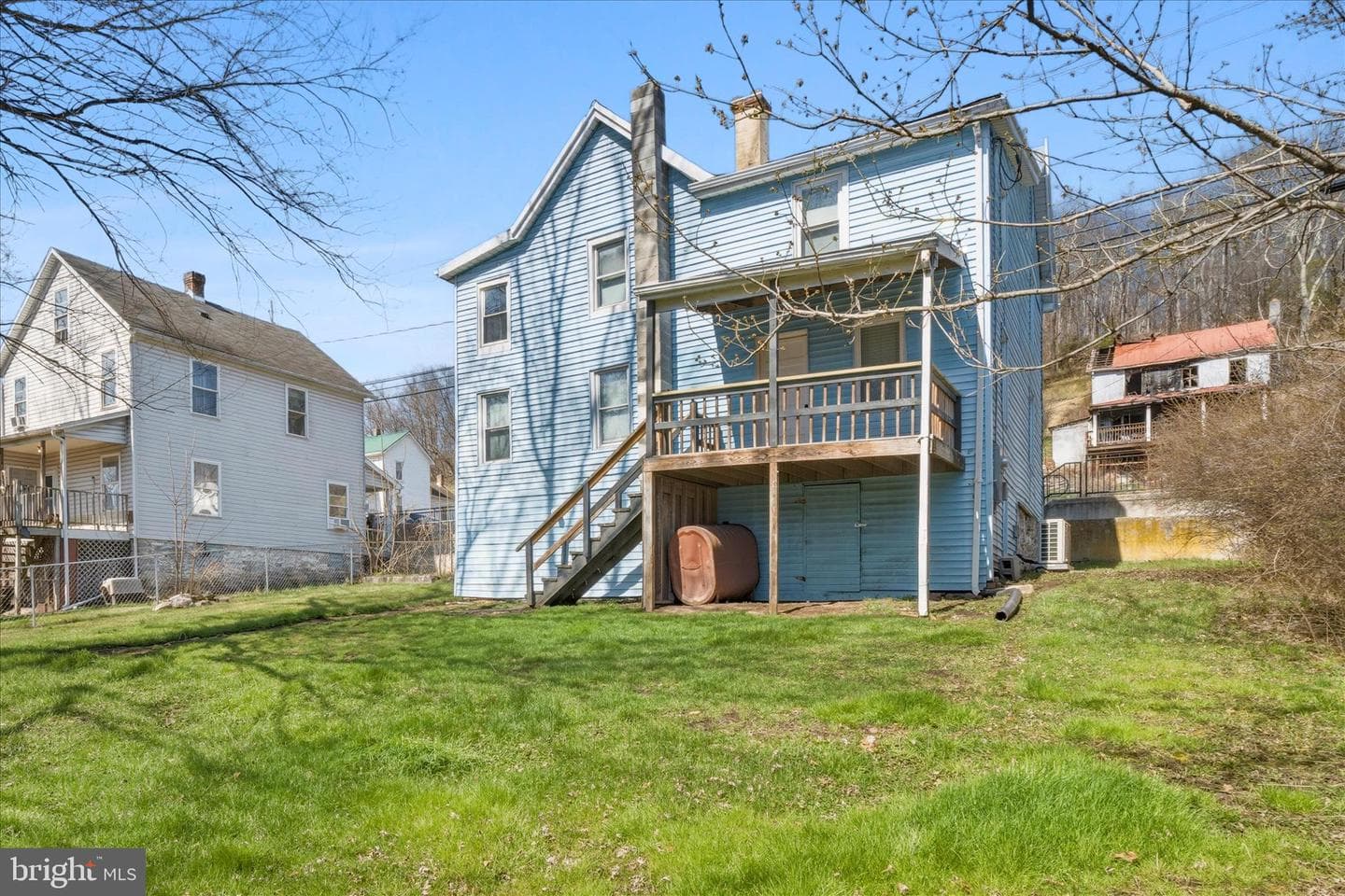145 E Main Street photo 39