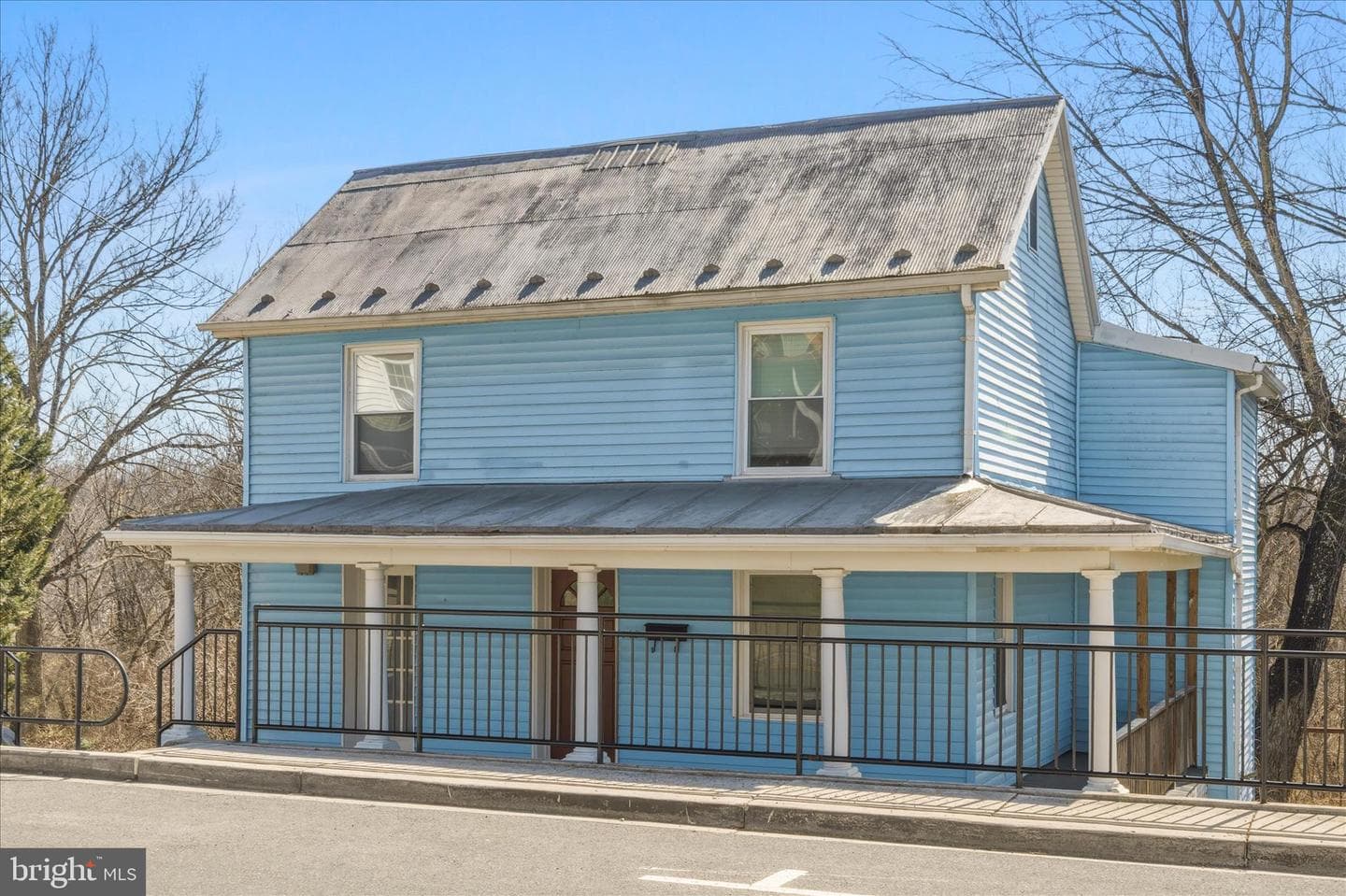 145 E Main Street photo 43