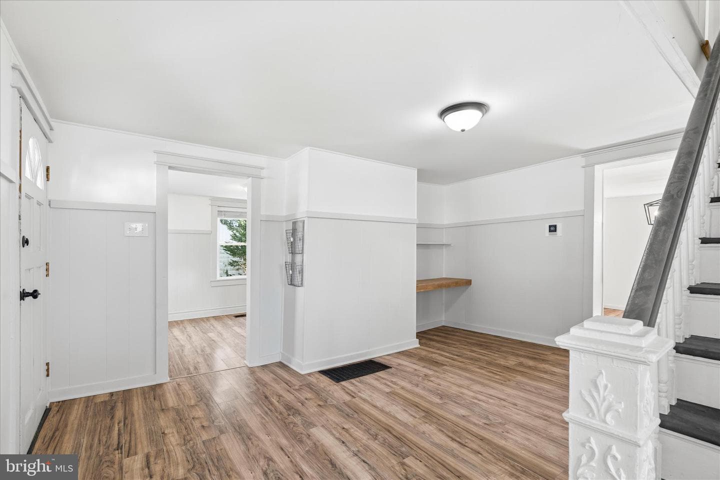 145 E Main Street photo 5