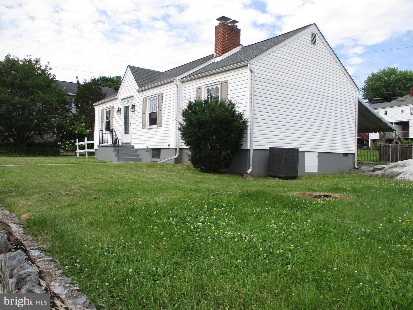 719 Chestnut Street photo 3