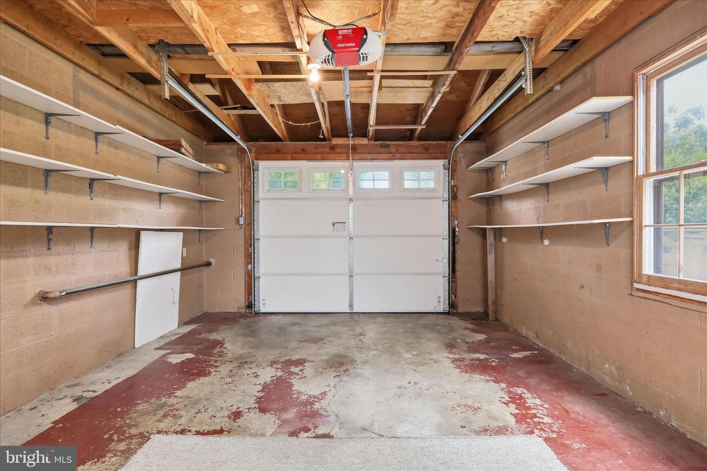 17813 Greentree Terrace photo 27