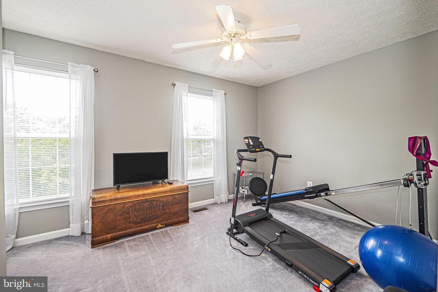 2 Redfern Place photo 28