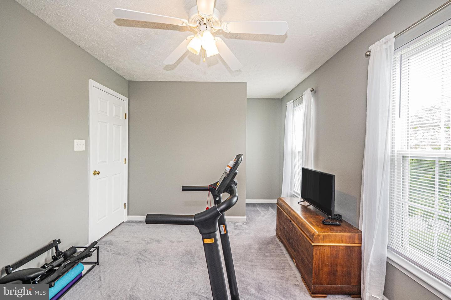 2 Redfern Place photo 30