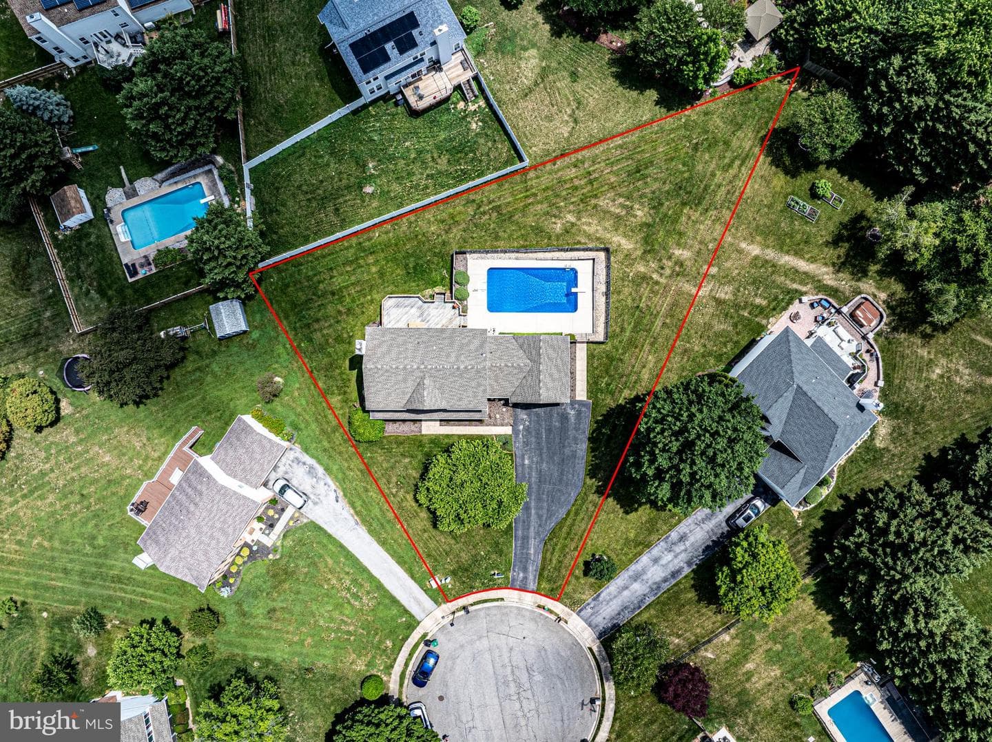 2 Redfern Place photo 5
