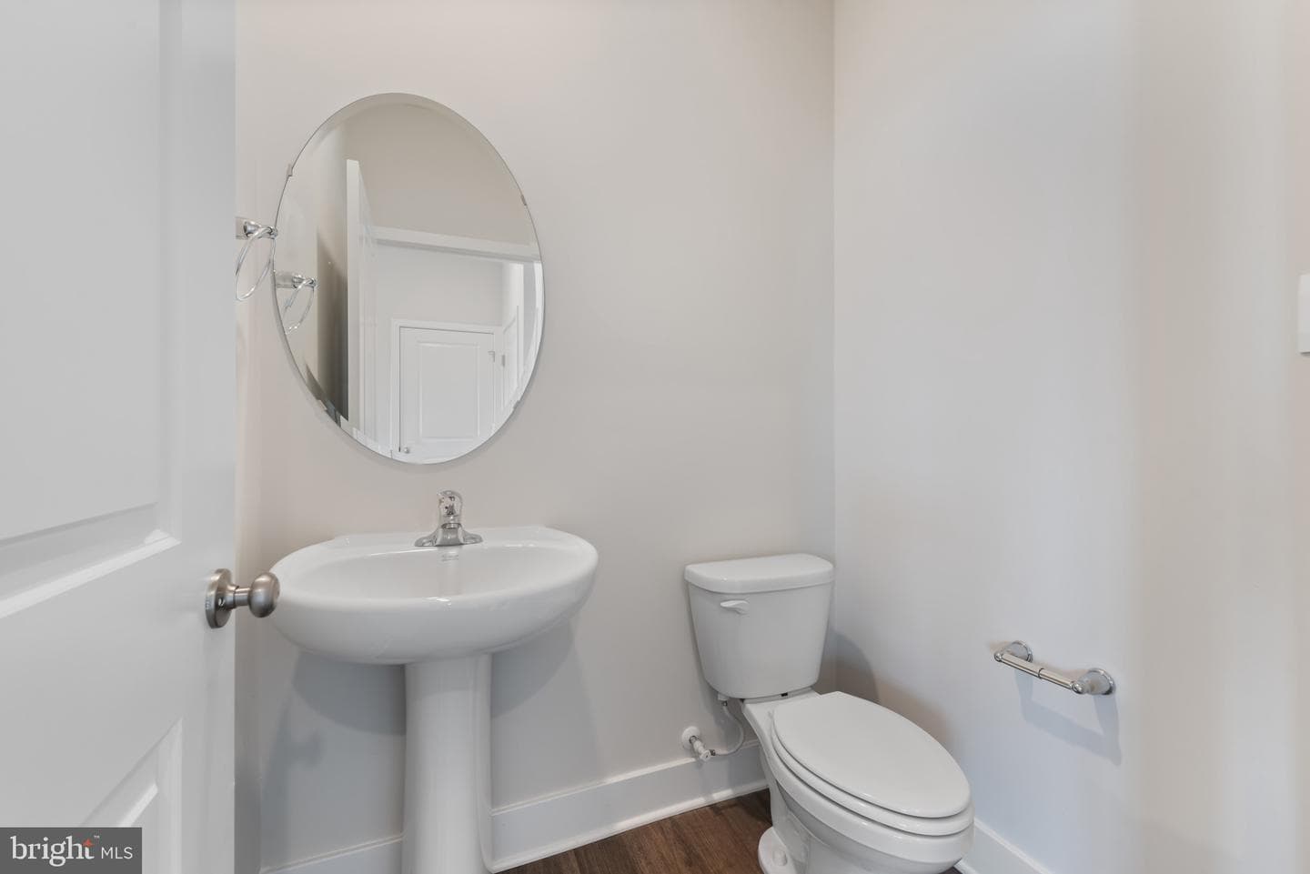 1216 Moller Avenue photo 19