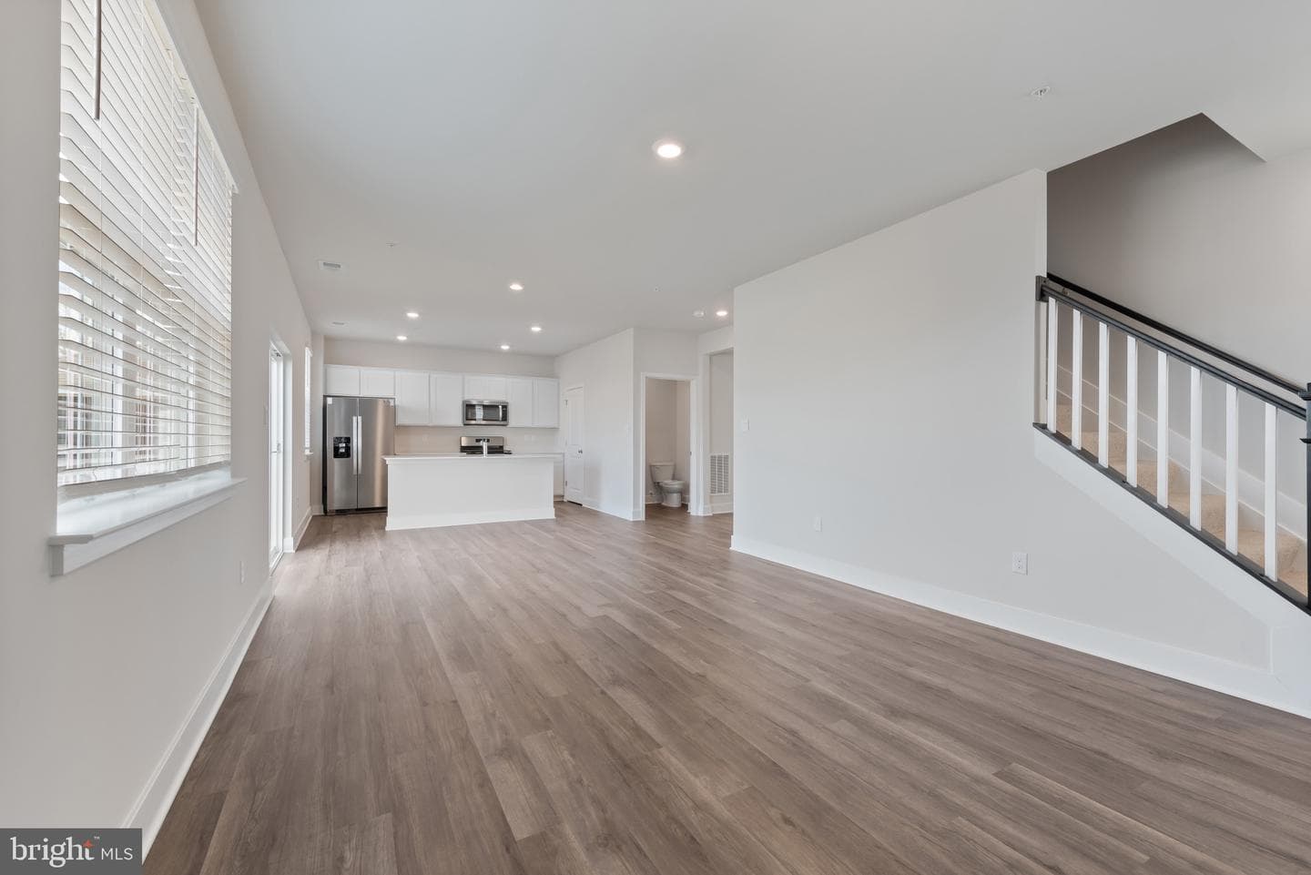 1216 Moller Avenue photo 24