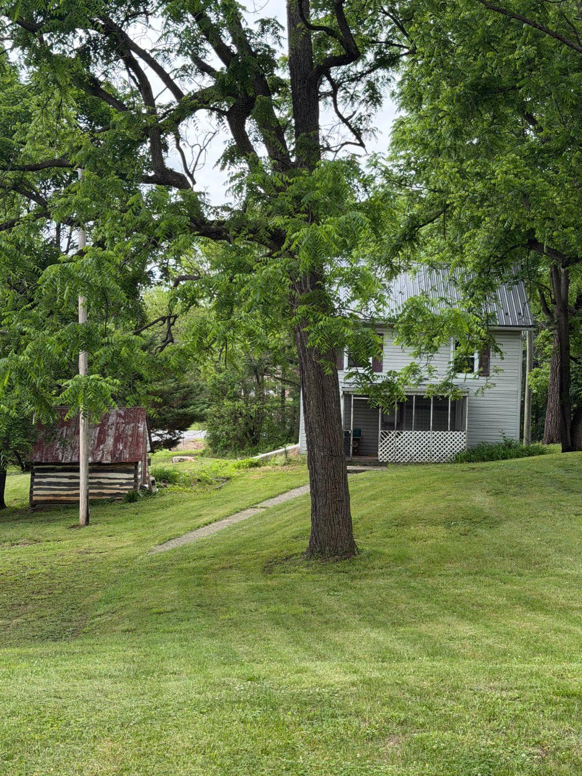 5947 Appletown Road photo 8