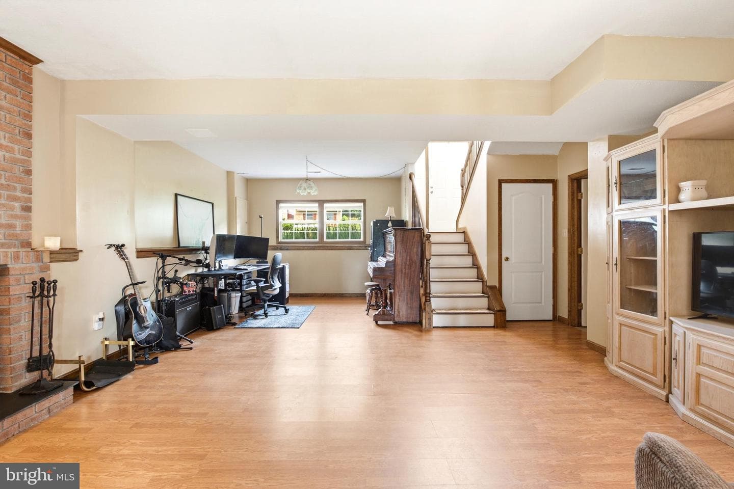 93 Byron Drive photo 24