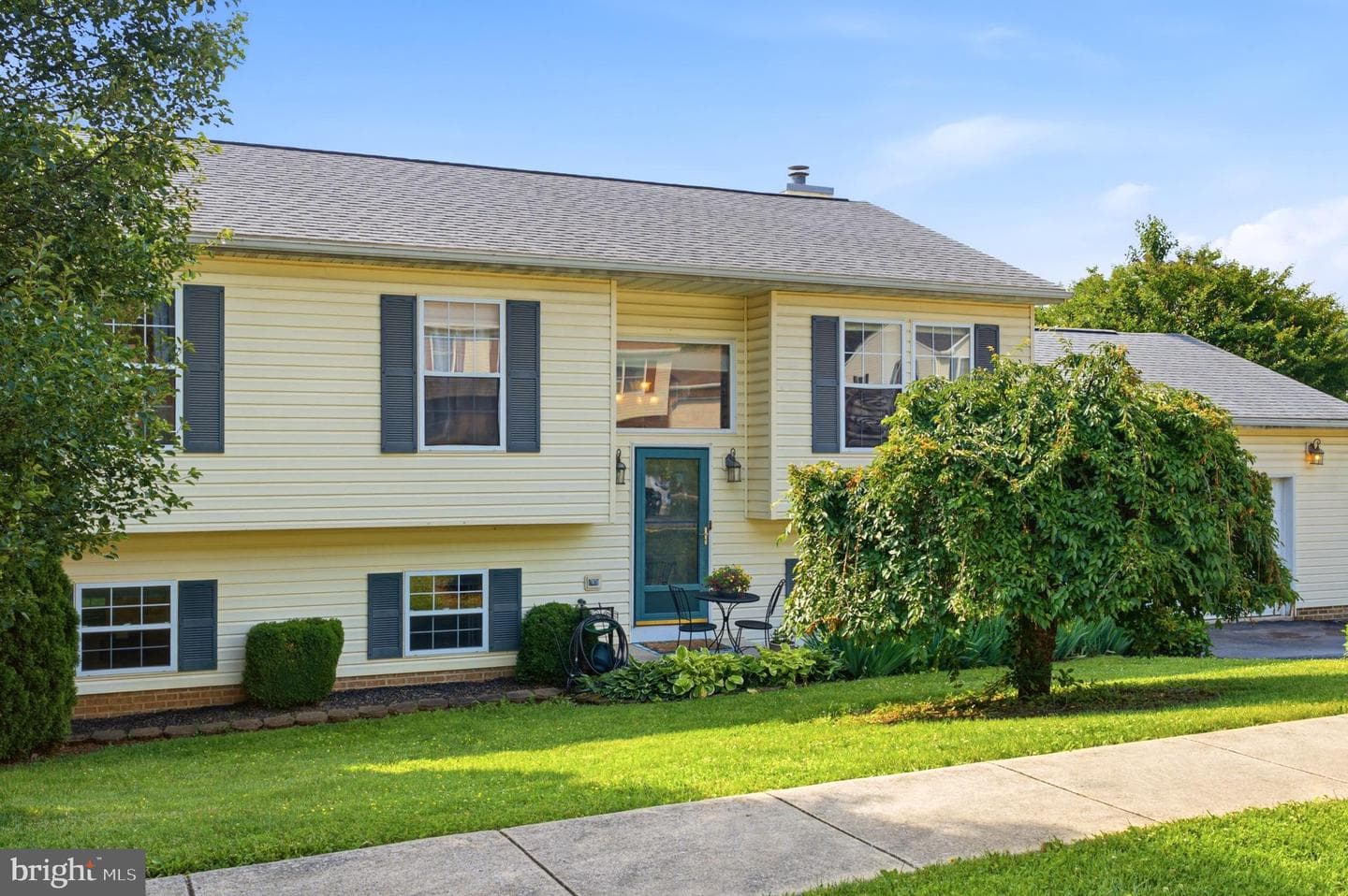 93 Byron Drive photo 40