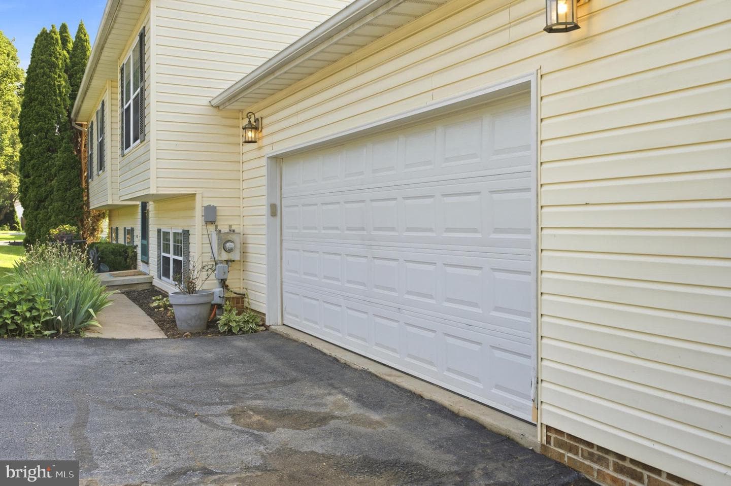 93 Byron Drive photo 45