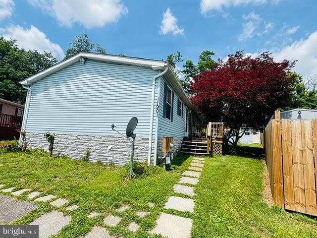 11901 Heather Drive photo 2