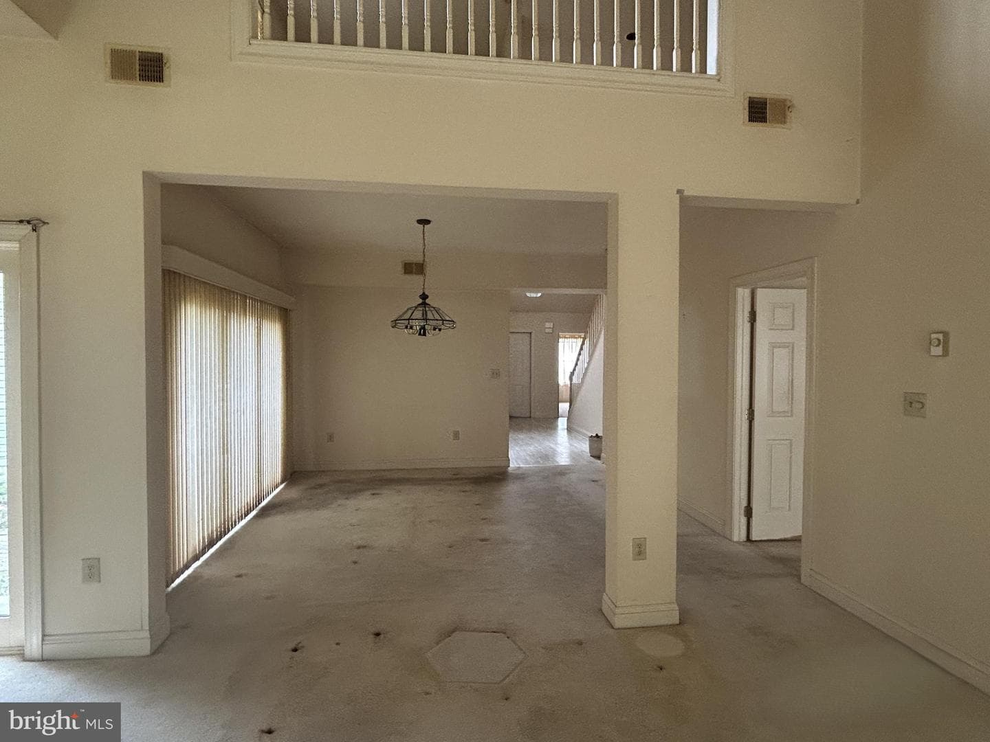18804 Dover Drive photo 8