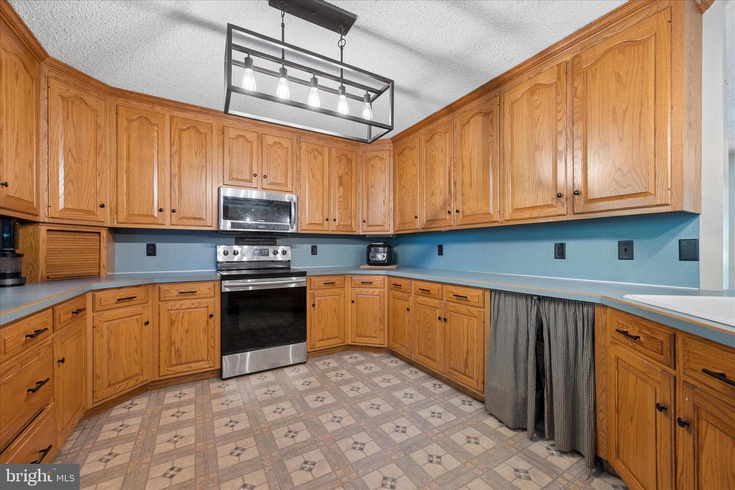 8354 Mountain Laurel Road photo 13