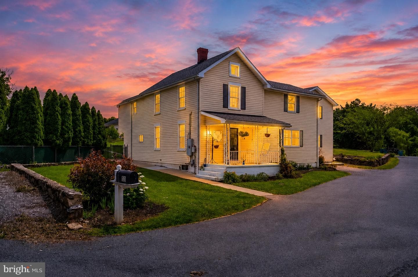 11 Mount Hebron Road, Keedysville