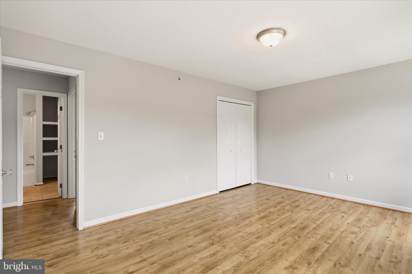 309 E Ridge Drive photo 19