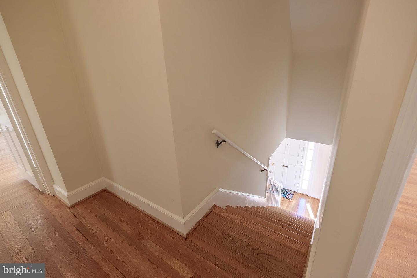 1046 The Terrace photo 23