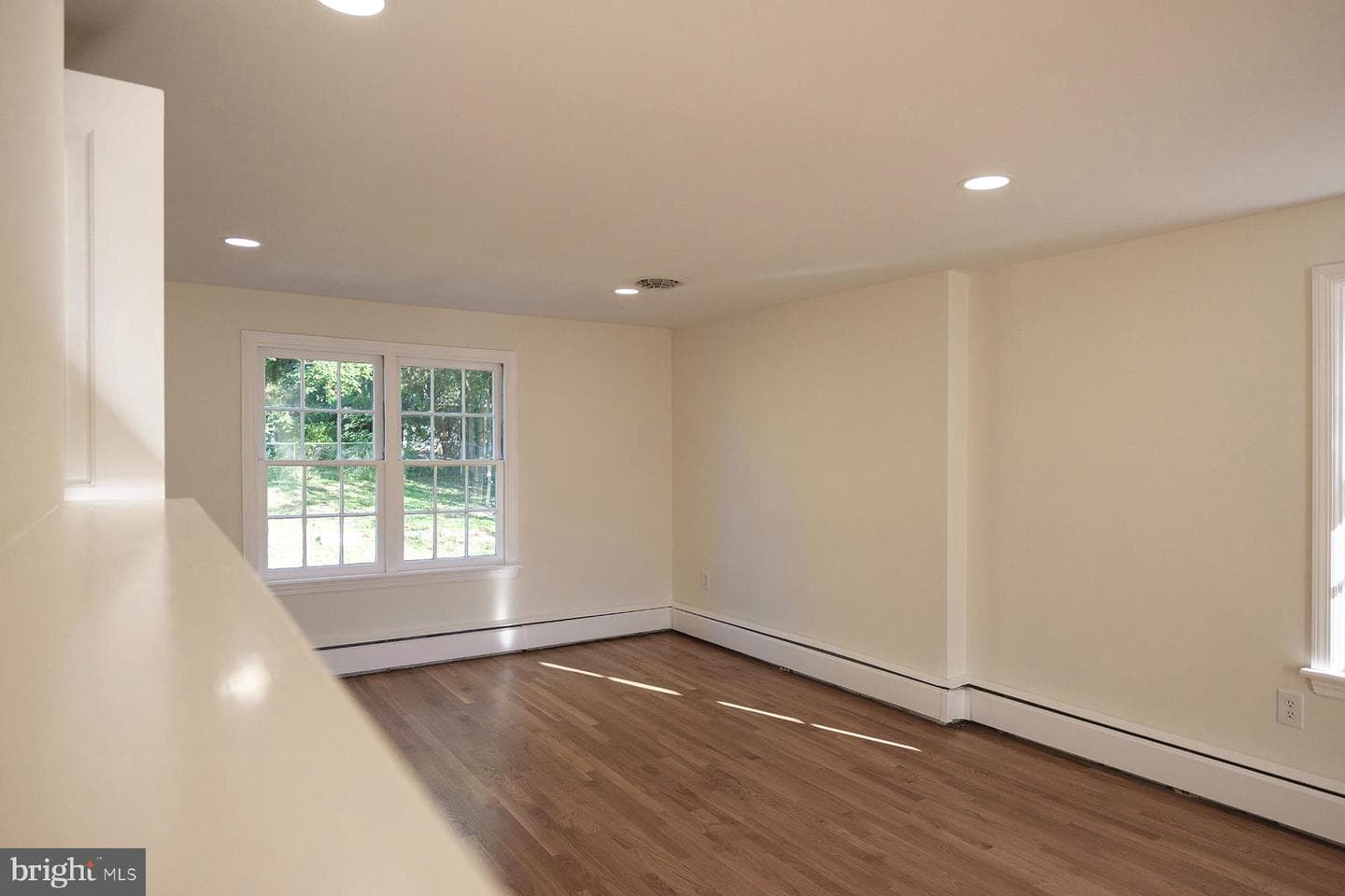 1046 The Terrace photo 27