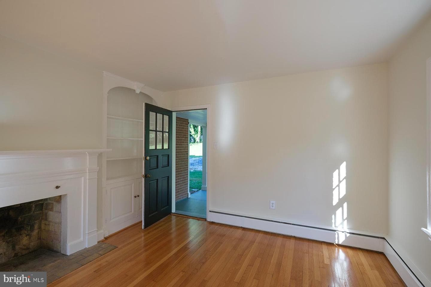 1046 The Terrace photo 8