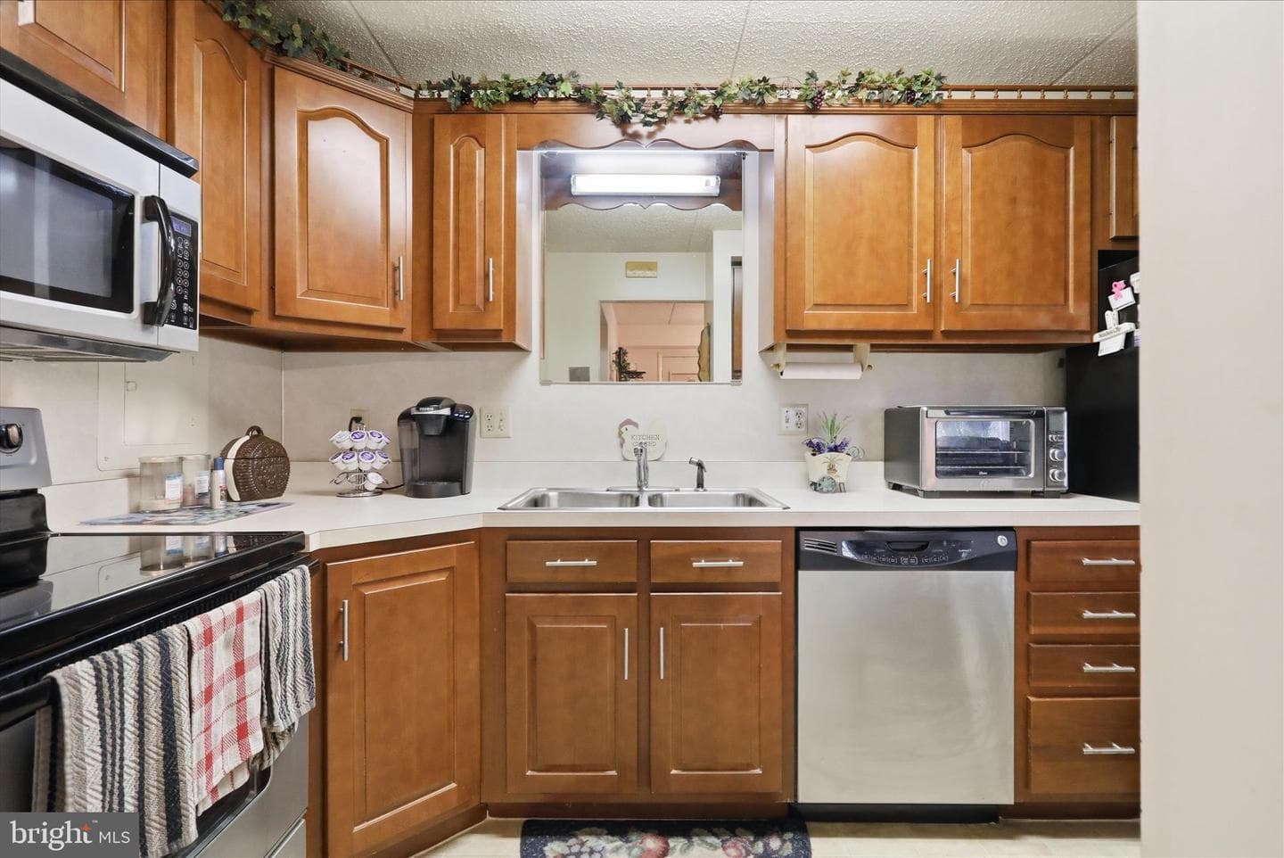 1635 Edgewood Place #3 photo 18