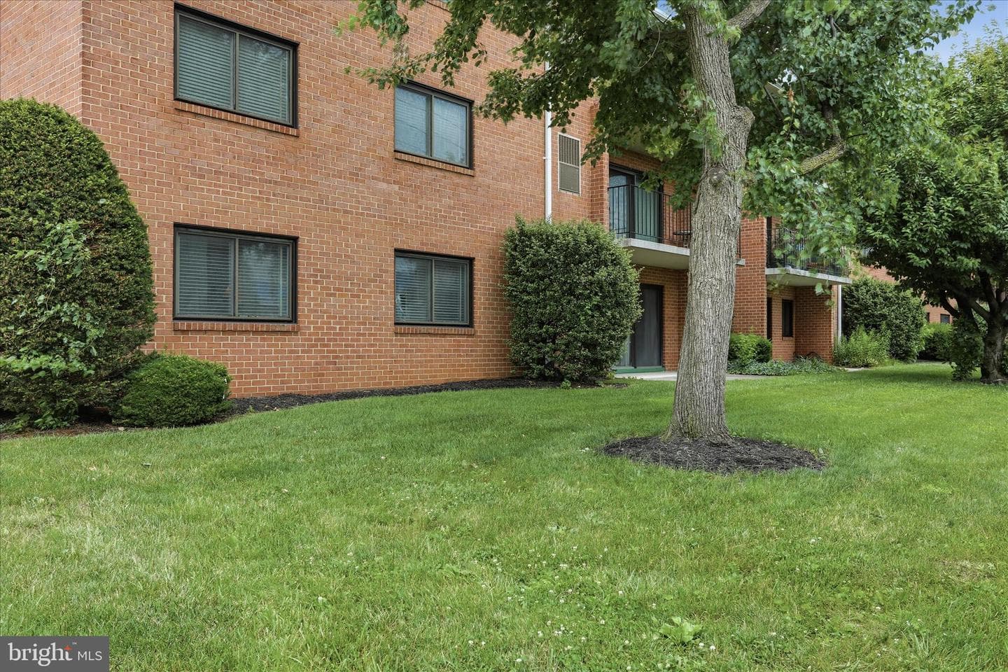 1635 Edgewood Place #3 photo 25