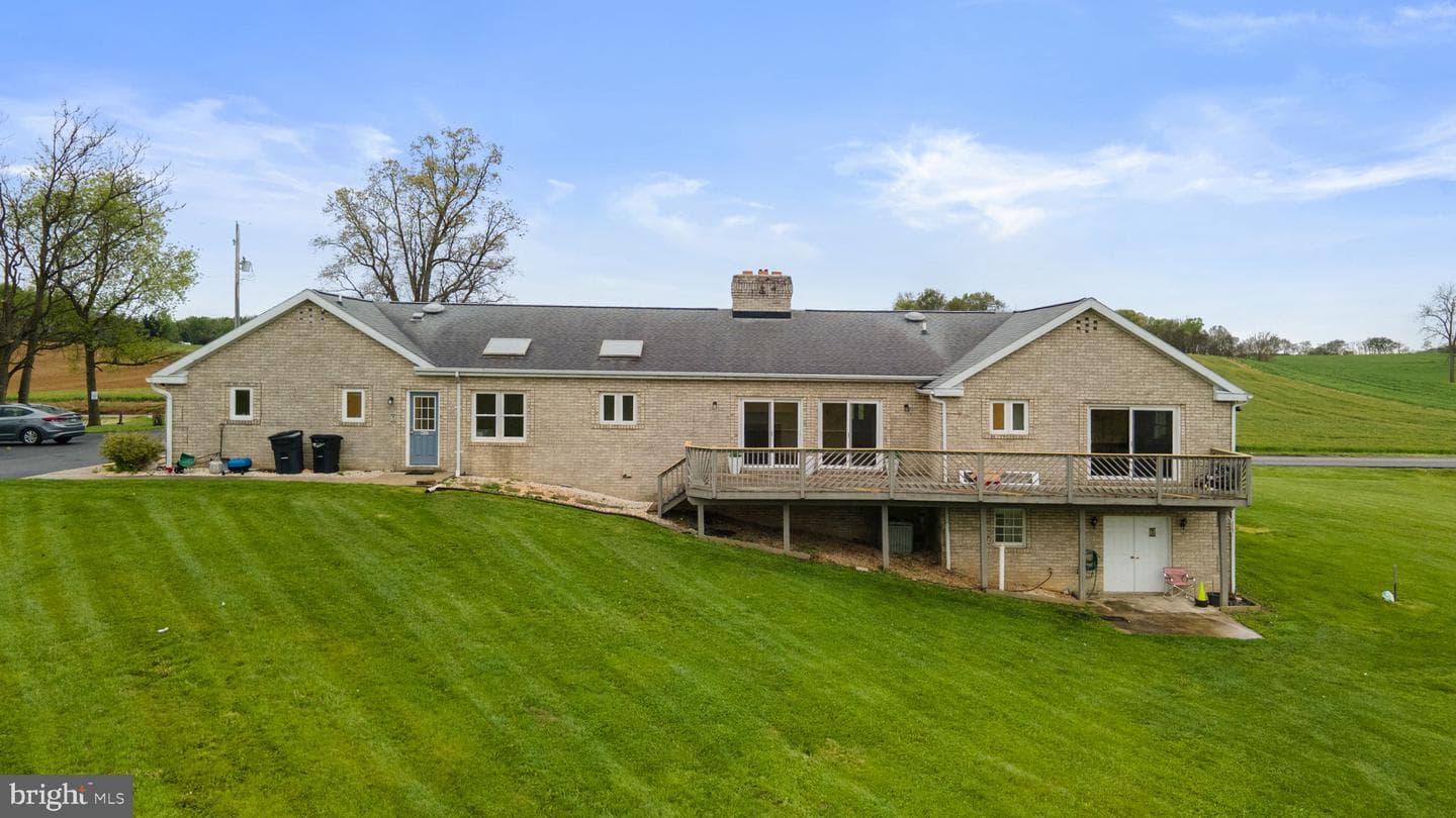 21712 Chewsville Road photo 41