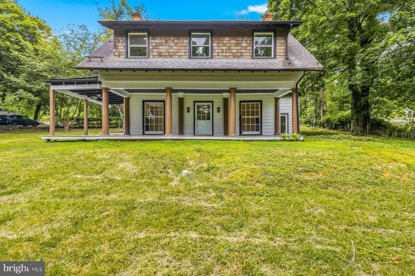 25546 Military Road, Cascade
