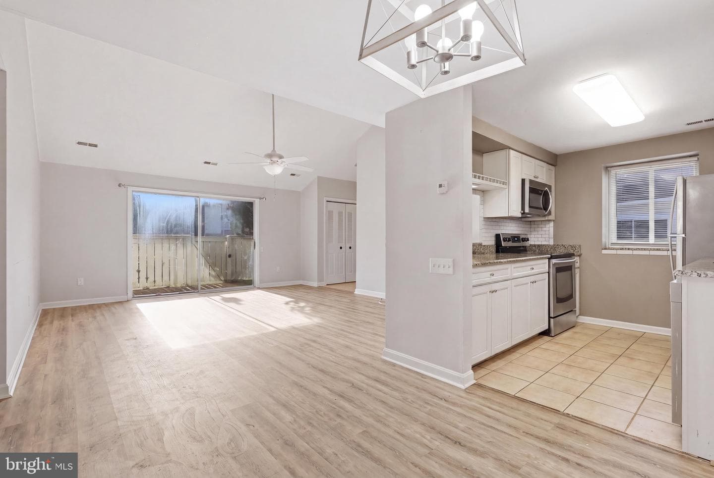 1508 Kensington Drive photo 8