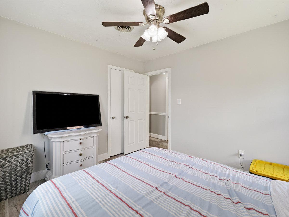 16808 Tammany Manor Road photo 17