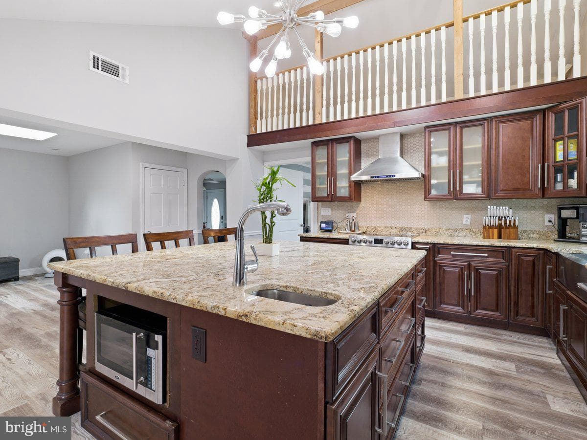 16808 Tammany Manor Road photo 9