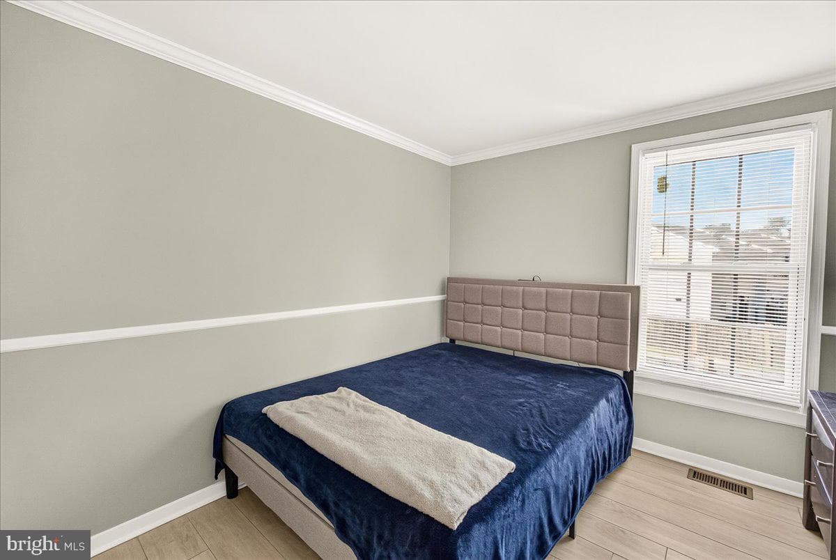 1525 Iris Court photo 19