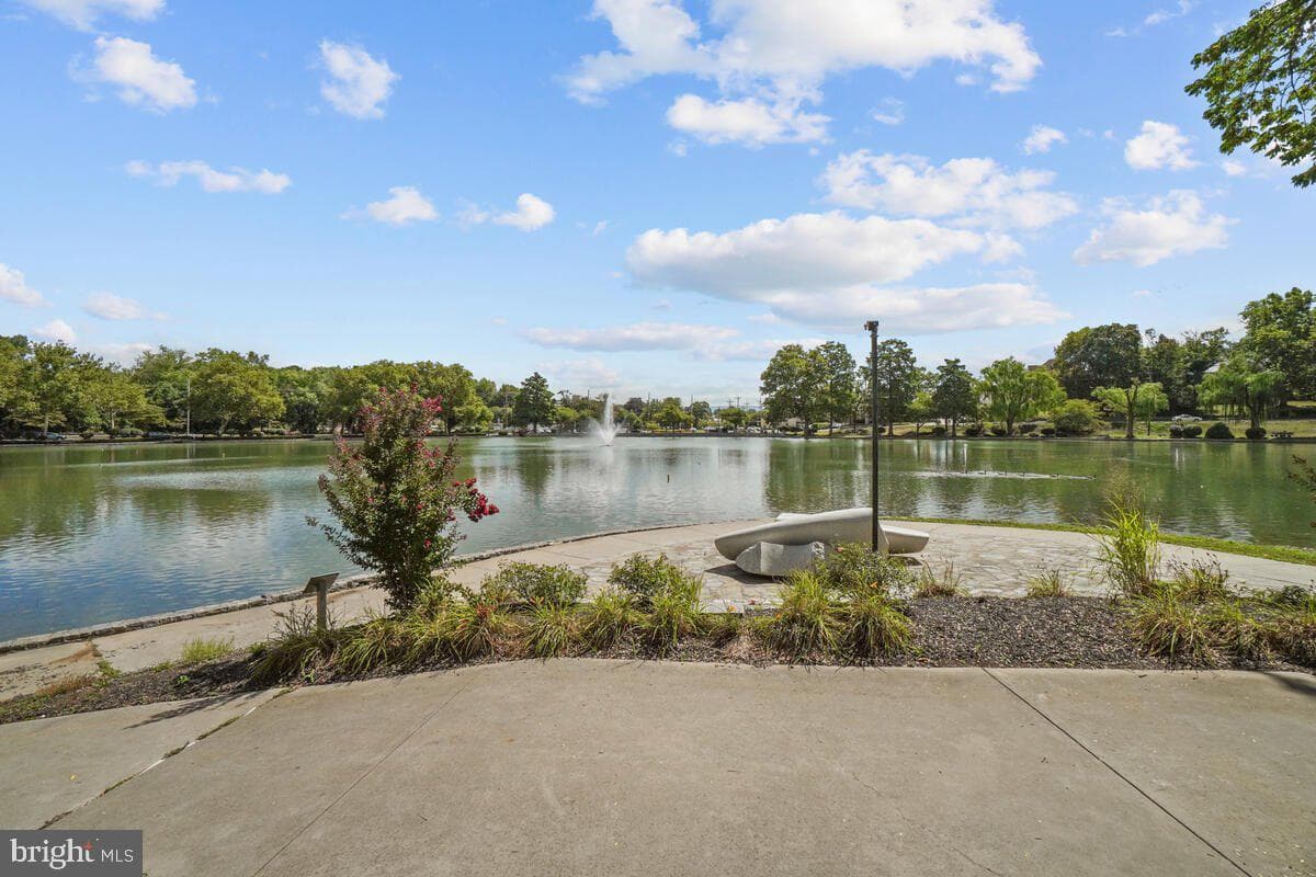 1525 Iris Court photo 40